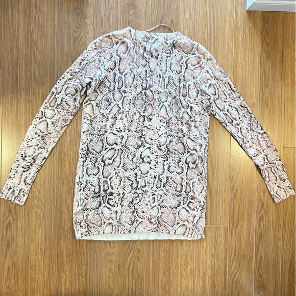 Apt. 9 Snake Skin Light Knit Sweater Pink - XS - Picture 5 of 10